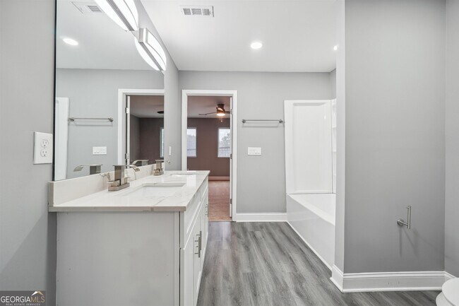 Building Photo - 401 Cordon Rd