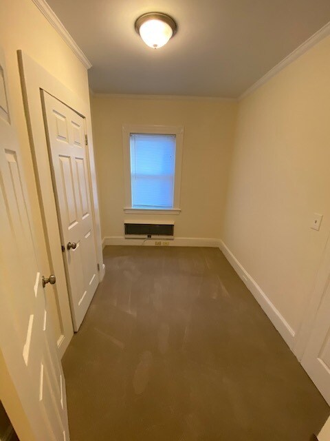 Building Photo - 166 Ruane St