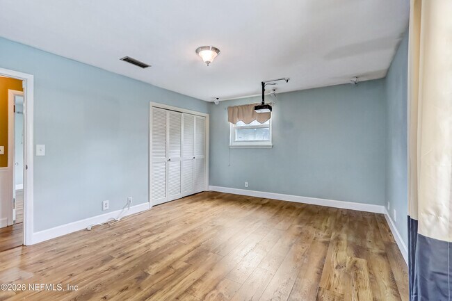 Building Photo - 4328 Savannah Ave