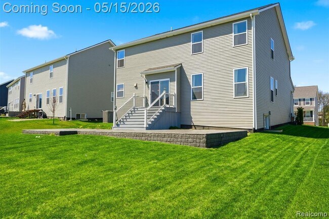 Building Photo - 241 Quartz Wy