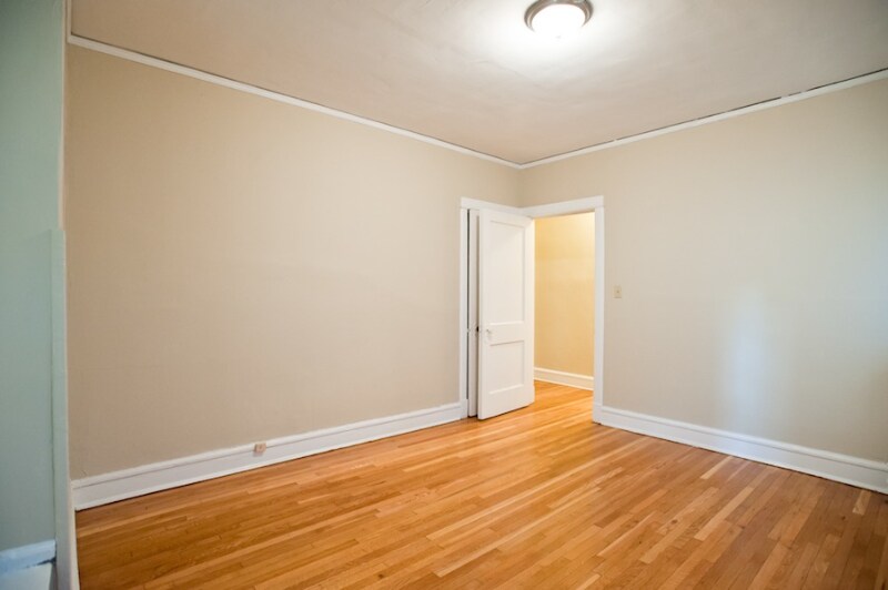 Building Photo - 2534 N Prospect Ave