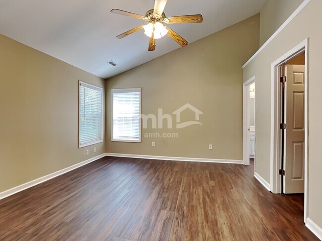 Building Photo - 1520 Arden Court