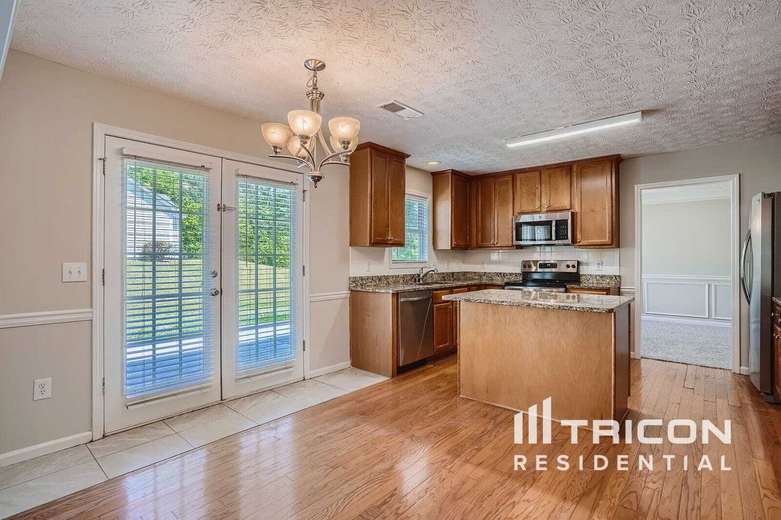 Building Photo - 1230 Webb Farm Ln