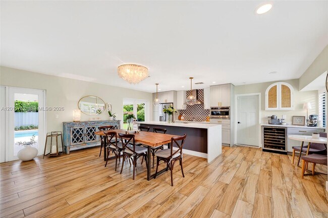 Building Photo - 8820 SW 85th Terrace