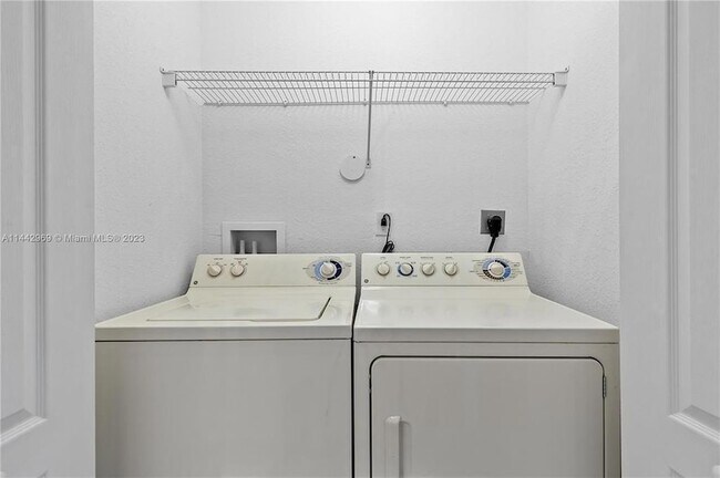 Building Photo - 12845 SW 30th St