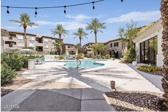 Primary Photo - 3236 E Chandler Blvd