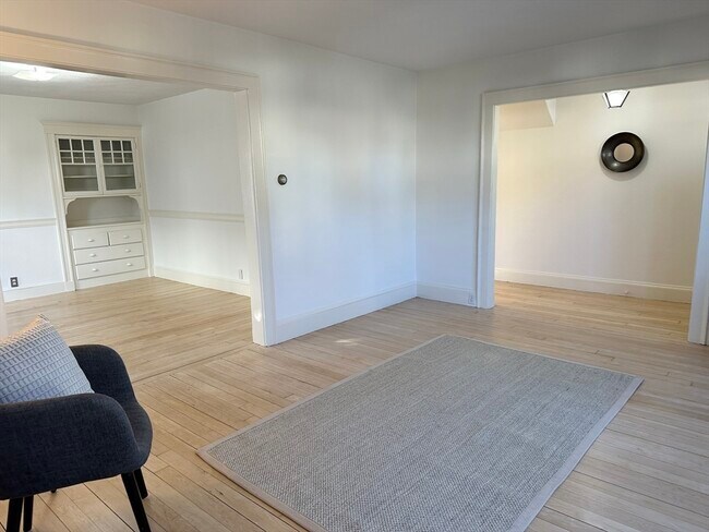 Building Photo - 86 Fairmont St