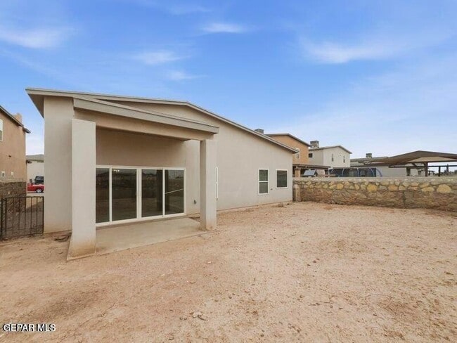 Building Photo - 11365 Hidalgo Dr