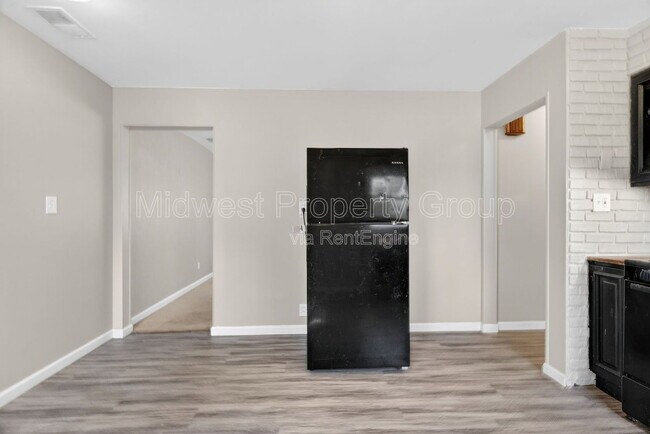 Building Photo - 12035 Krenning Ln