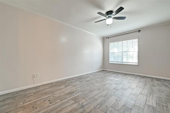 Building Photo - 2250 Bering Dr