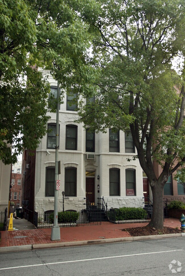 Building Photo - 2317-2319 Pennsylvania Ave NW