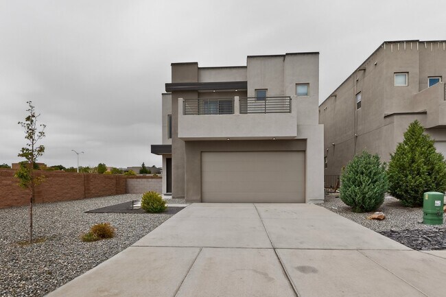Building Photo - 5603 Linq Ct NE