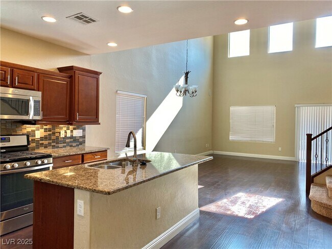 Building Photo - 5787 Mesa Mountain Dr