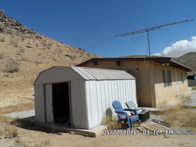 Building Photo - 25676 Flathead Rd