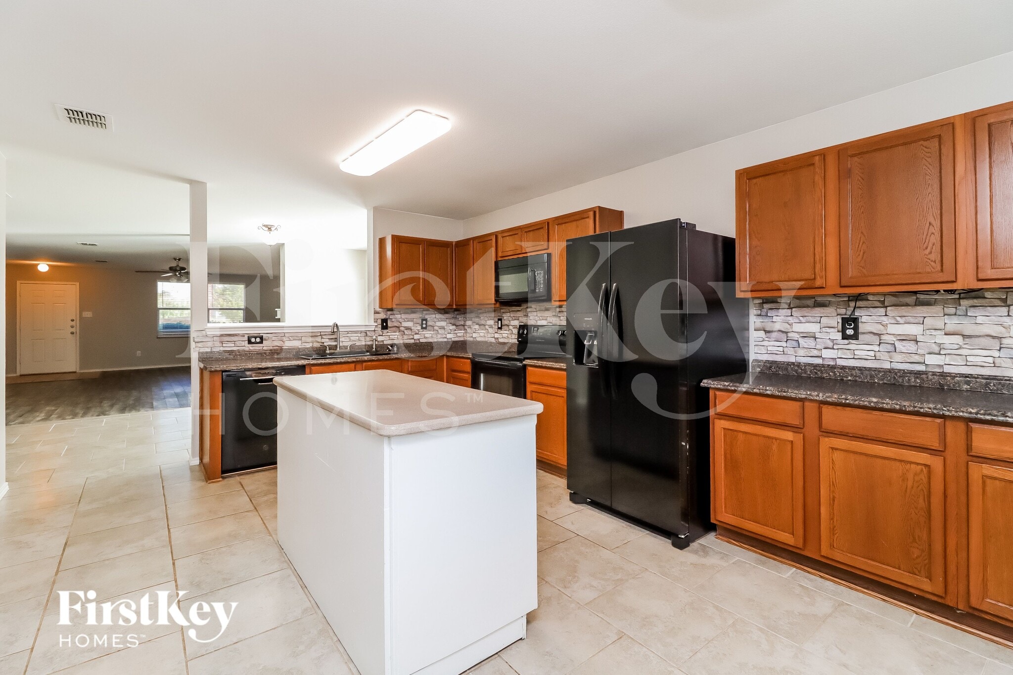 Building Photo - 1413 Erin Ct