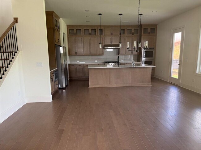 Building Photo - 2009 Vesper Pointe