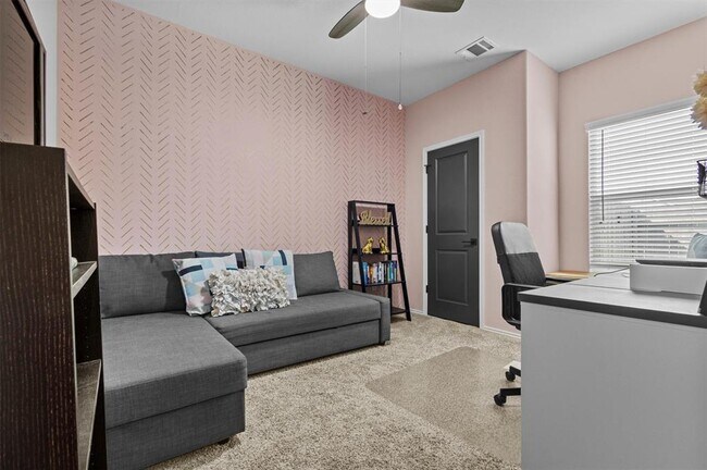Building Photo - 414 Geode Glen