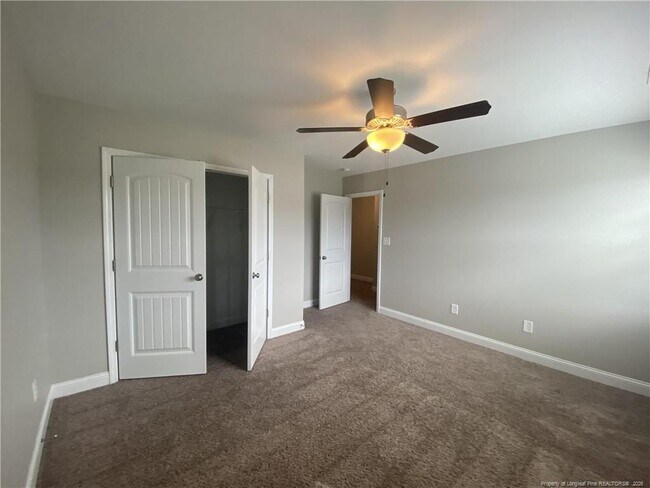 Building Photo - 3028 N Kilchattan Dr