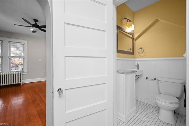 Building Photo - 4600 Colonial Ave