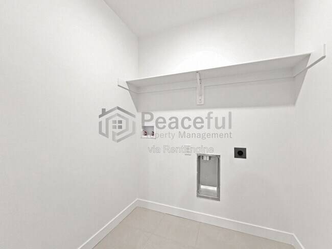 Building Photo - 1996 W 1150 S