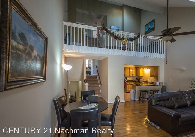 Building Photo - 3 br, 2.5 bath House - 529 Kristy Court