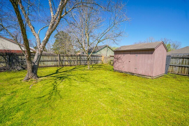 Building Photo - Coming Available!