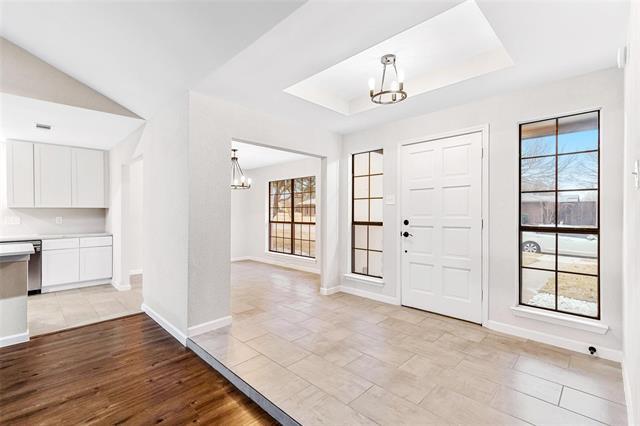 Building Photo - 924 Simon Dr