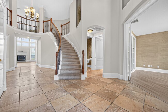 Building Photo - 9735 Lansing Meadows Dr