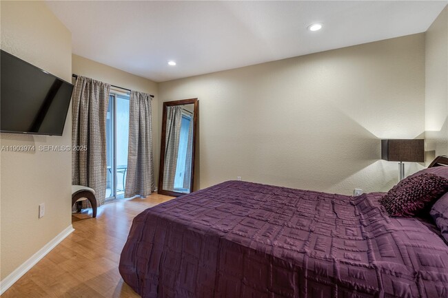 Building Photo - 1275 Yellowheart Way