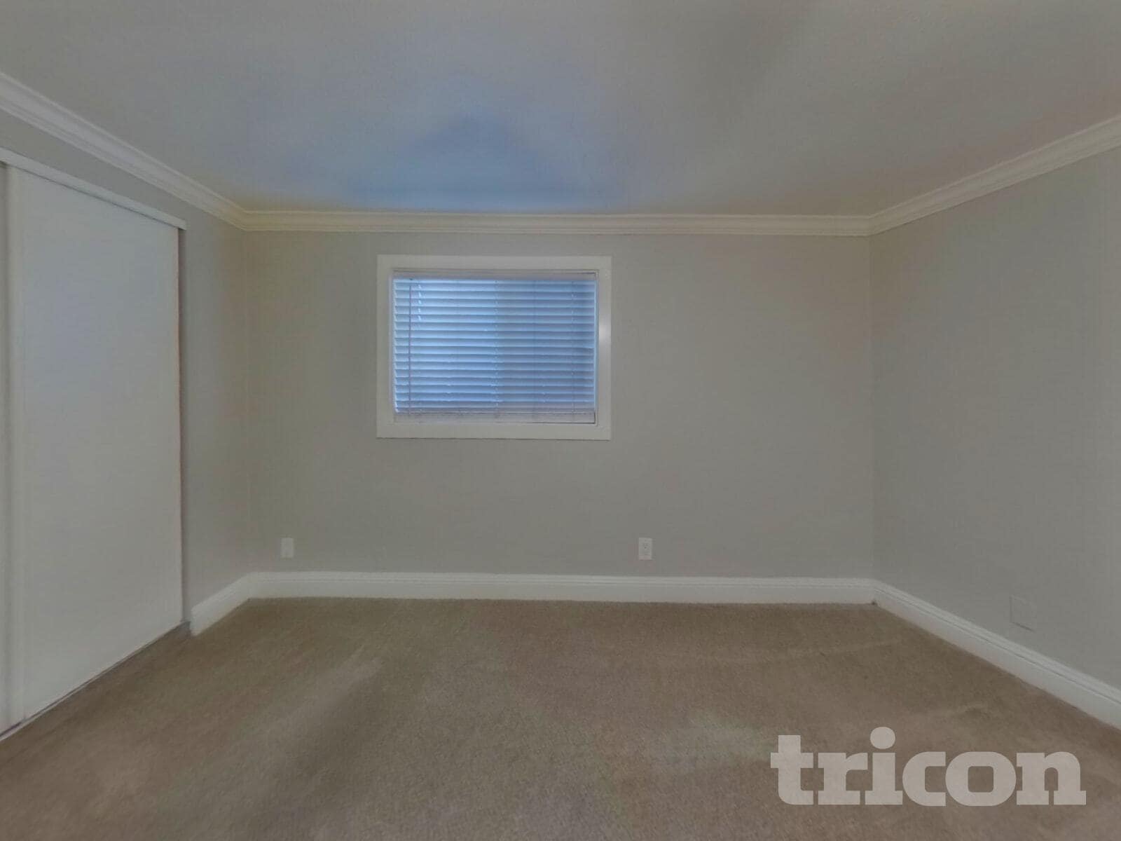 Building Photo - 304 Robert St