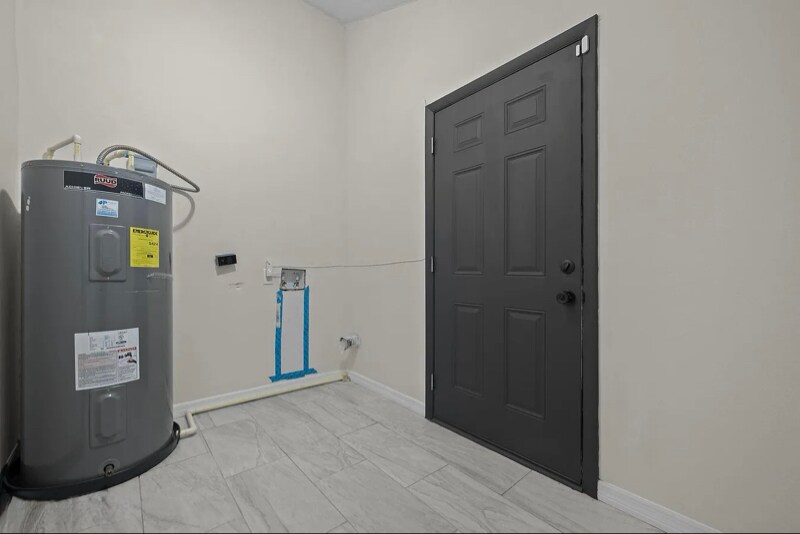 Building Photo - 2923 Rosselle St