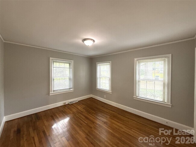 Building Photo - 4908 Elder Ave