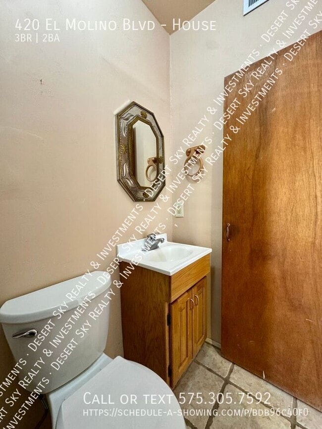 Building Photo - 420 El Molino Blvd