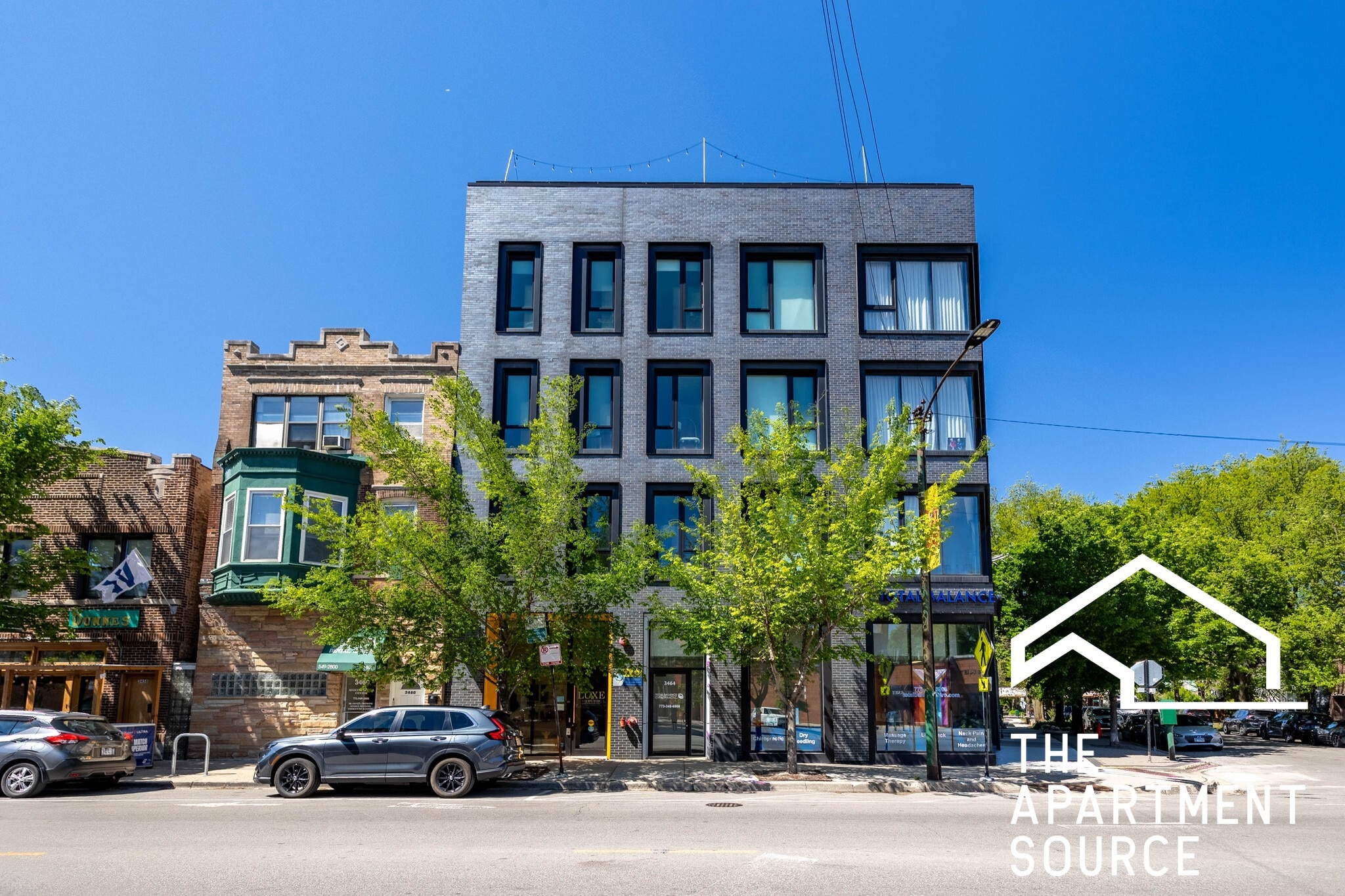 Building Photo - 3462 N Lincoln Ave