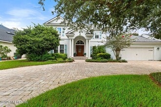 Building Photo - 1175 Eagle Point Dr