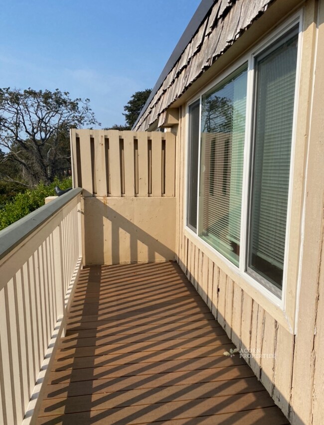 Building Photo - 1199 SE 9th Ave