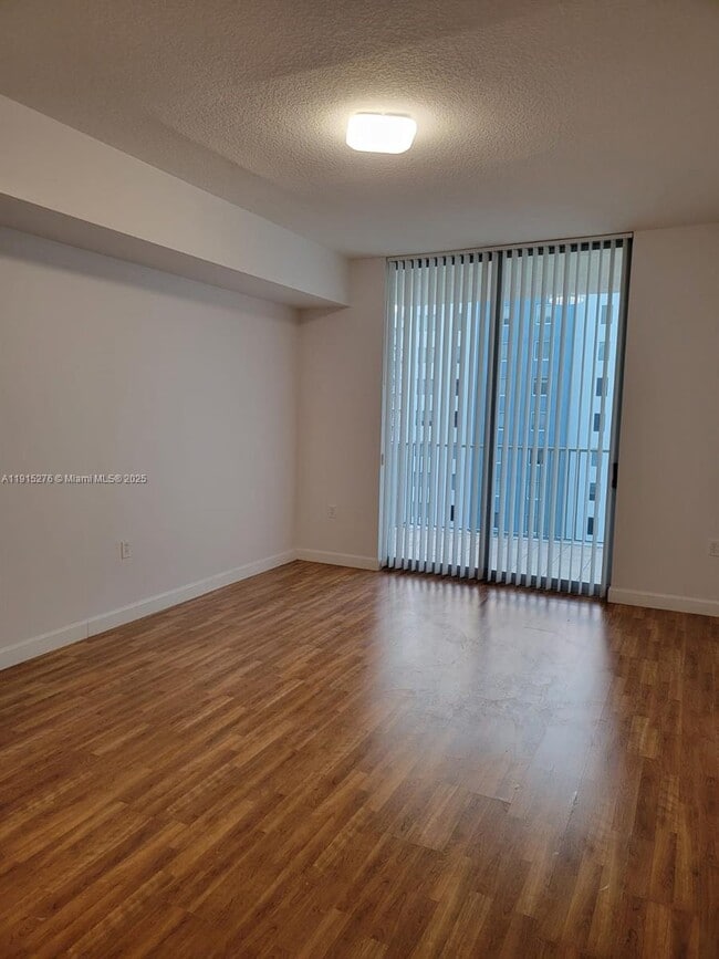 Building Photo - 140 S Dixie Hwy