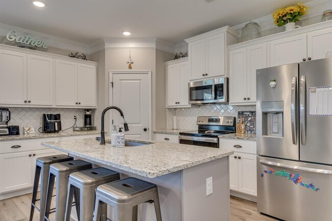 Building Photo - 6007 Bakerville Ln
