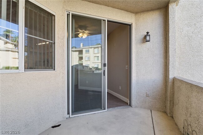 Building Photo - 7143 S Durango Dr