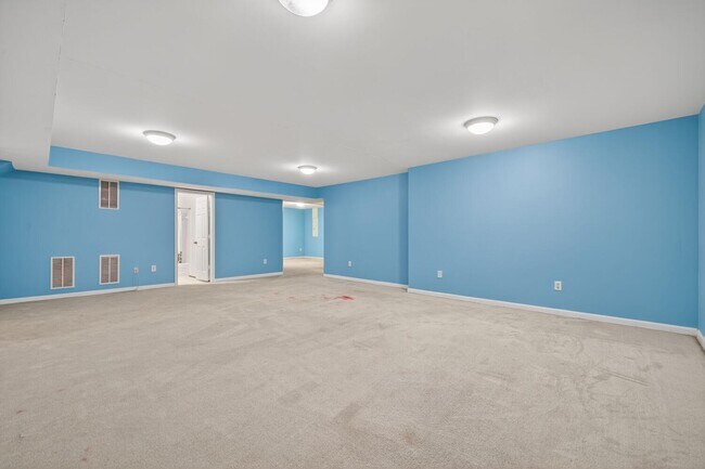 Building Photo - 12031 Arista Manor Way