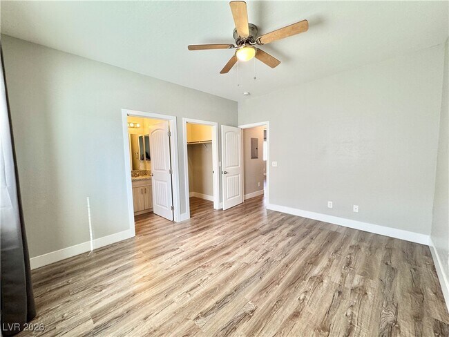 Building Photo - 1370 Ogallala St