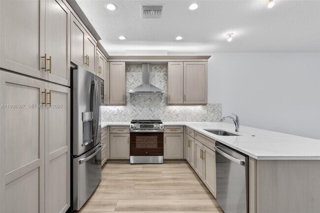 Building Photo - 13455 Starkissed Ln