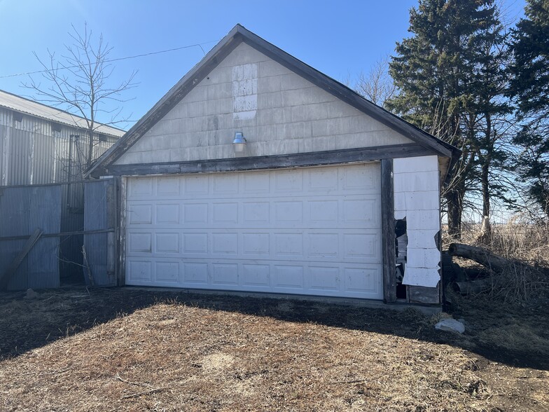 Building Photo - 28207 County Road 79