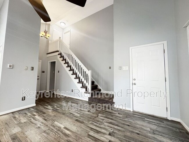 Building Photo - 6139 Stockade Ct