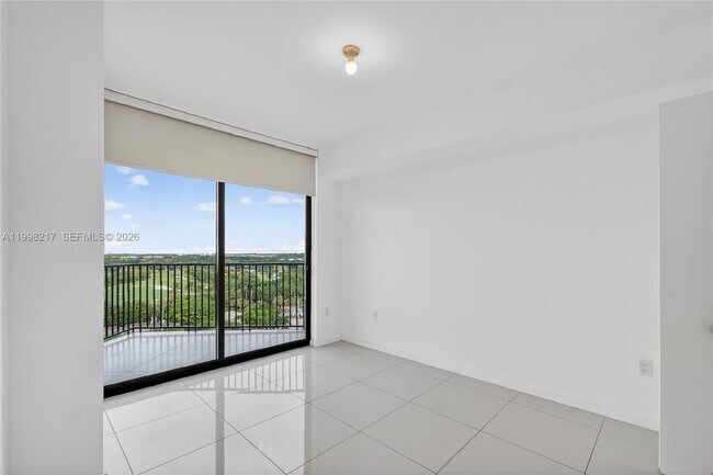 Building Photo - 5252 NW 85th Ave