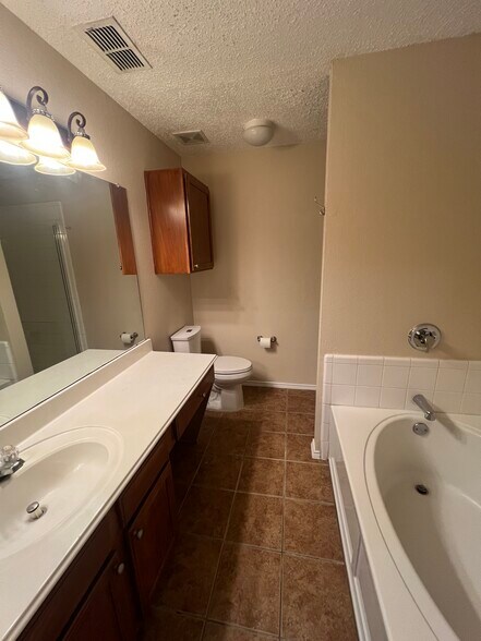 Building Photo - 5519 Laysan Ct