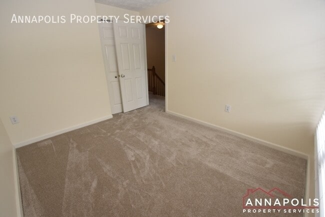 Building Photo - 2447 Warm Spring Way