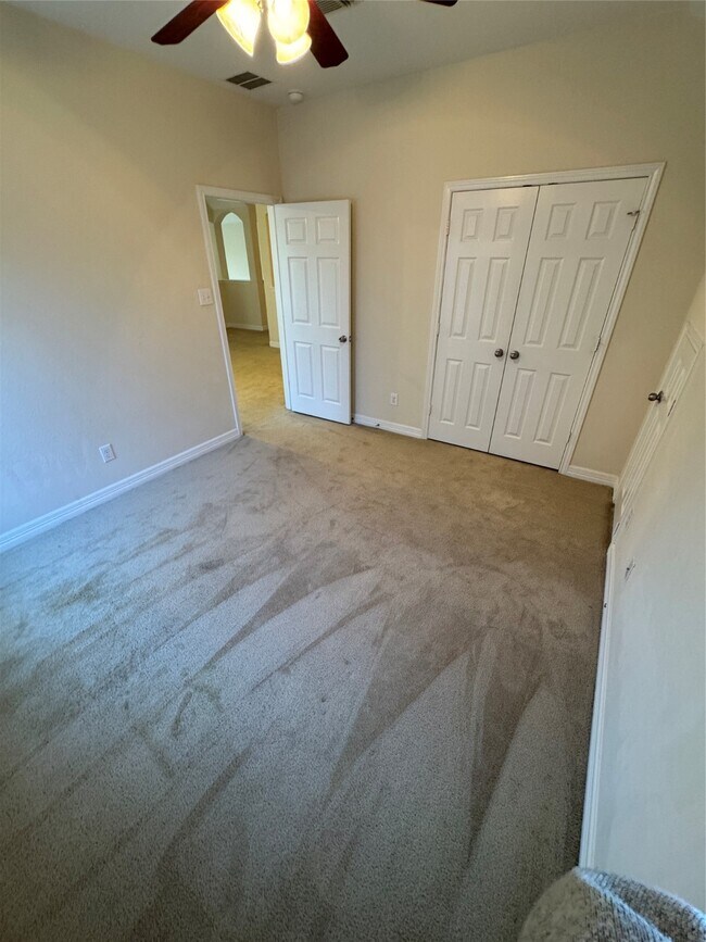 Building Photo - 6003 Marble Hollow Ln