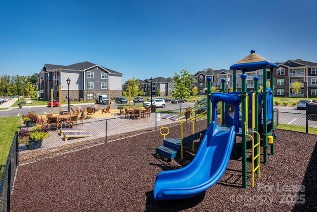 Building Photo - 12509 Crown Park Ct