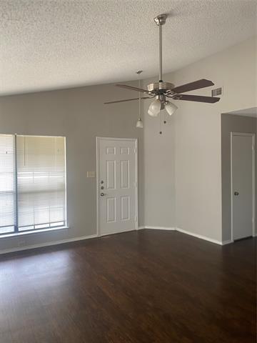 Building Photo - 421 Sims Dr